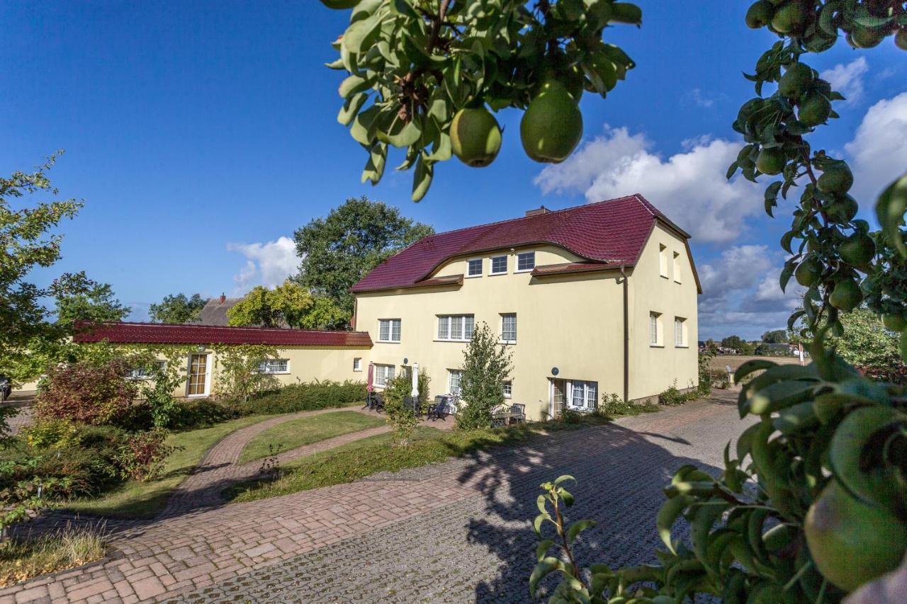 Haus Silbermowe Appartement Middelhagen Buitenkant foto